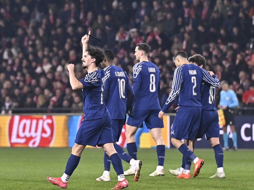 kaiyun-巴黎强势横扫凯尔特人晋级半决赛，状态火热！的简单介绍