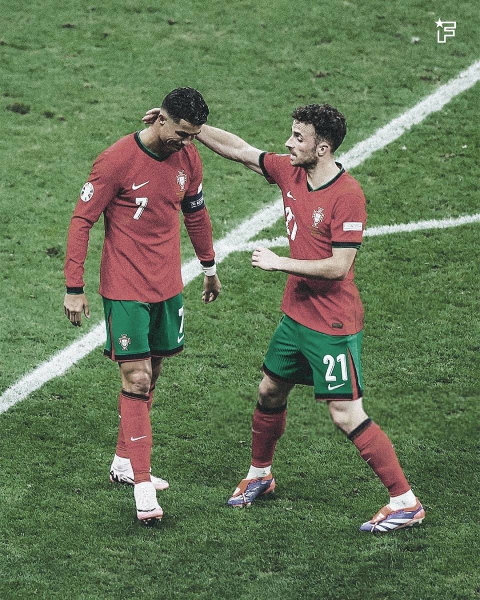 开云官网-C罗在比赛中受伤退赛，国乒主帅表示担忧！(c罗在比赛中受伤退赛,国乒主帅表示担忧了吗)