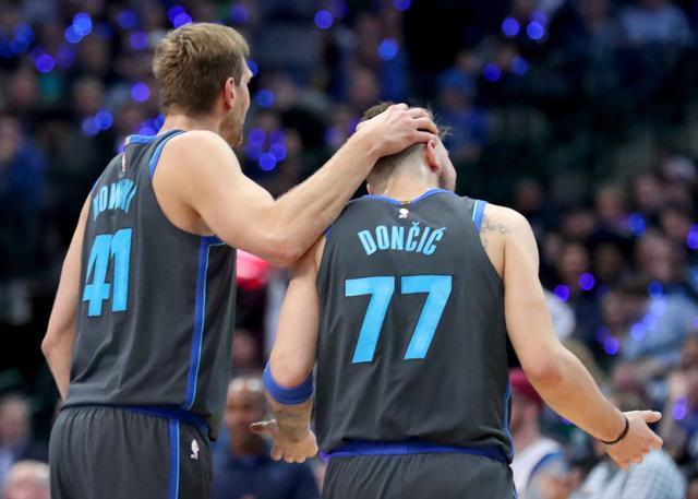 开云官网-独行侠前途光明！，萨拉赫新星领先优势明显表现突出观众掌声雷动(独行侠队史十大球星)